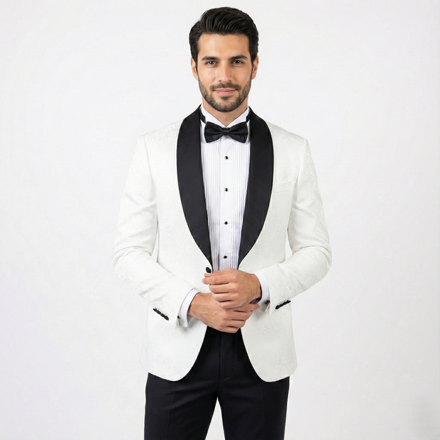 <h2><strong>Tuxedo Suits</strong></h2>